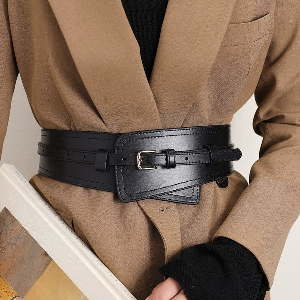 Ceinture large style harnais en similicuir