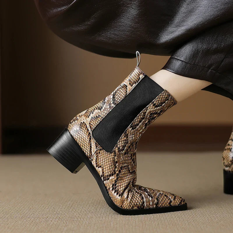 Bottines Chelsea à effet serpent