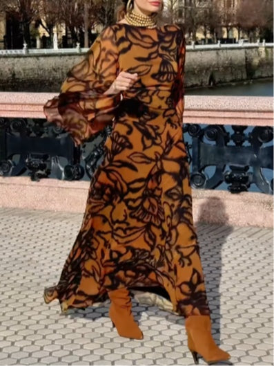 Robe longue marron à motifs et manches larges