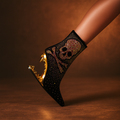 Bottines à talon métallique et tête de mort