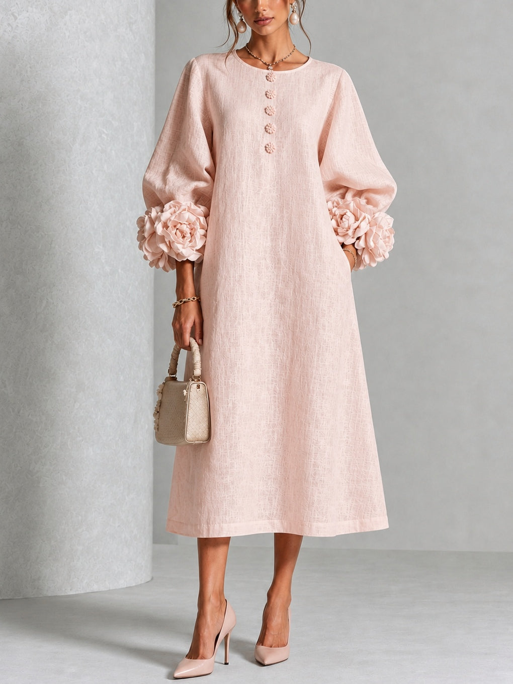 Robe midi à fleurs avec poignets