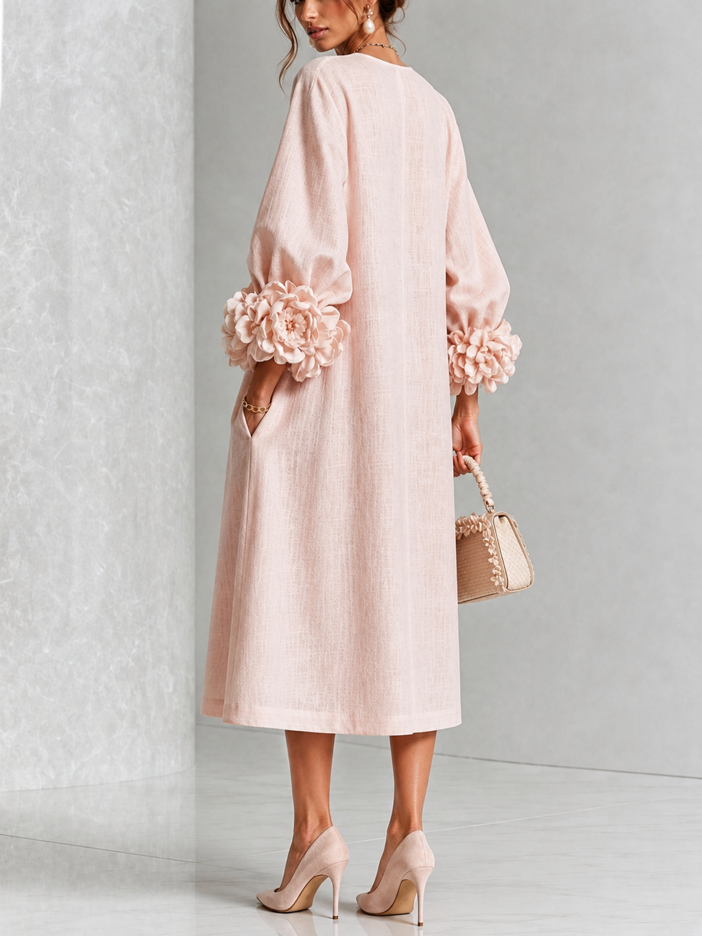 Robe midi à fleurs avec poignets
