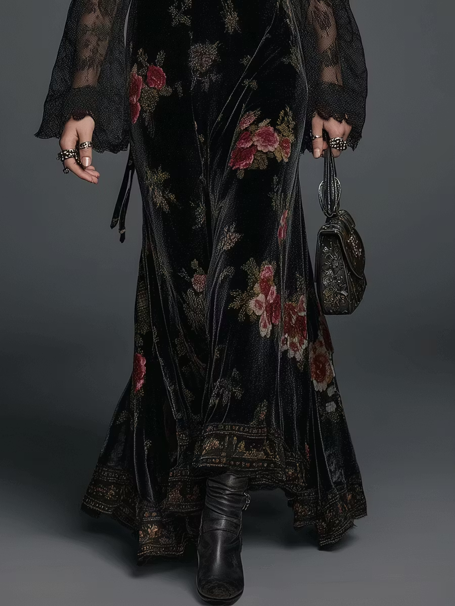 Robe longue en velours noir à imprimé floral et manches en dentelle