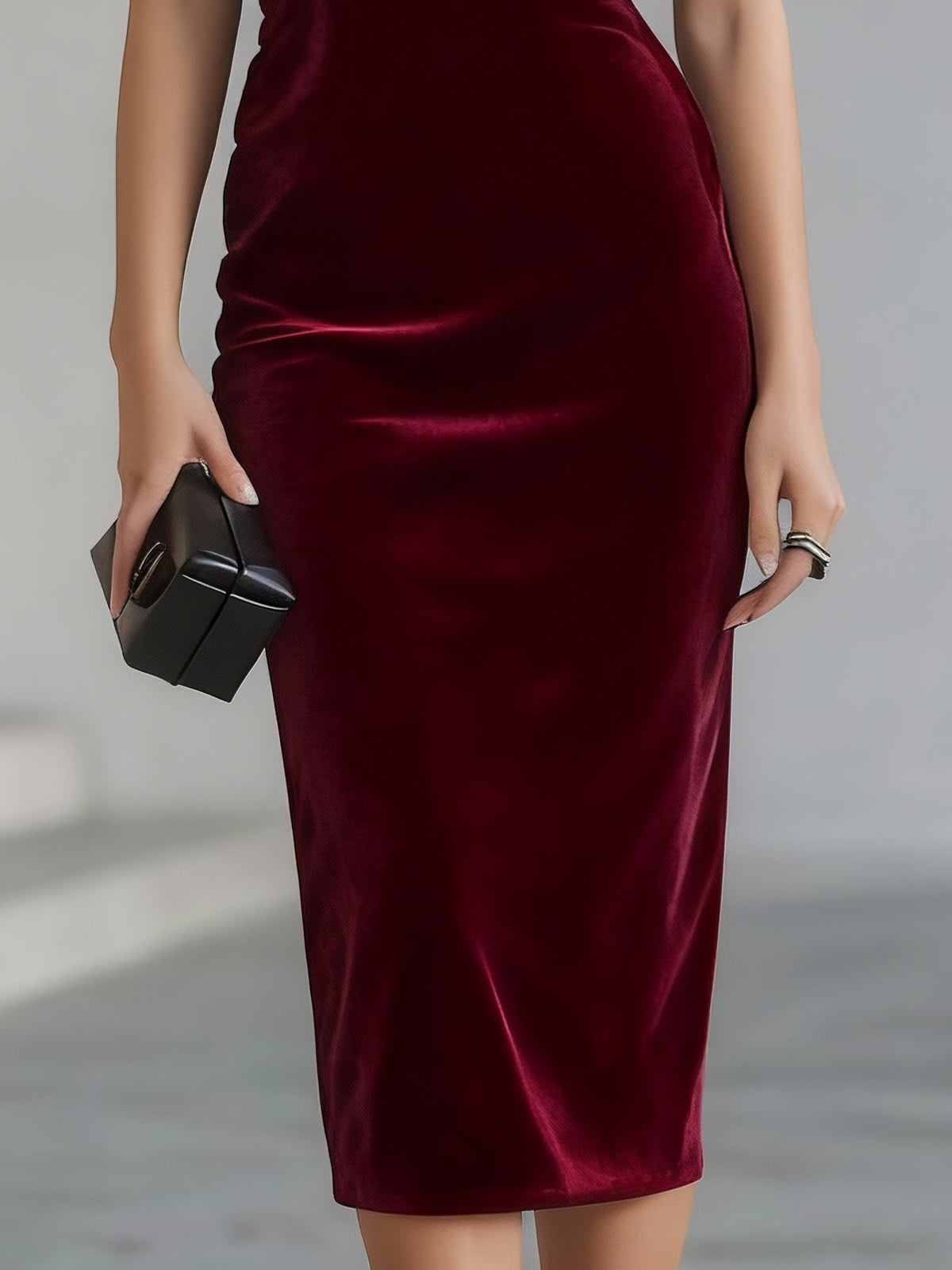 Robe midi en velours bordeaux avec nœud spectaculaire