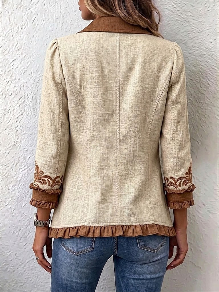 Veste fleurie brodée à volants