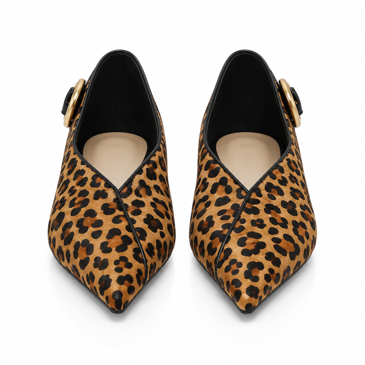 Ballerines à bout pointu avec boucle dorée